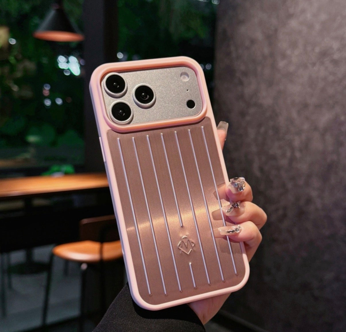 TITAN IPHONE CASE | PINK